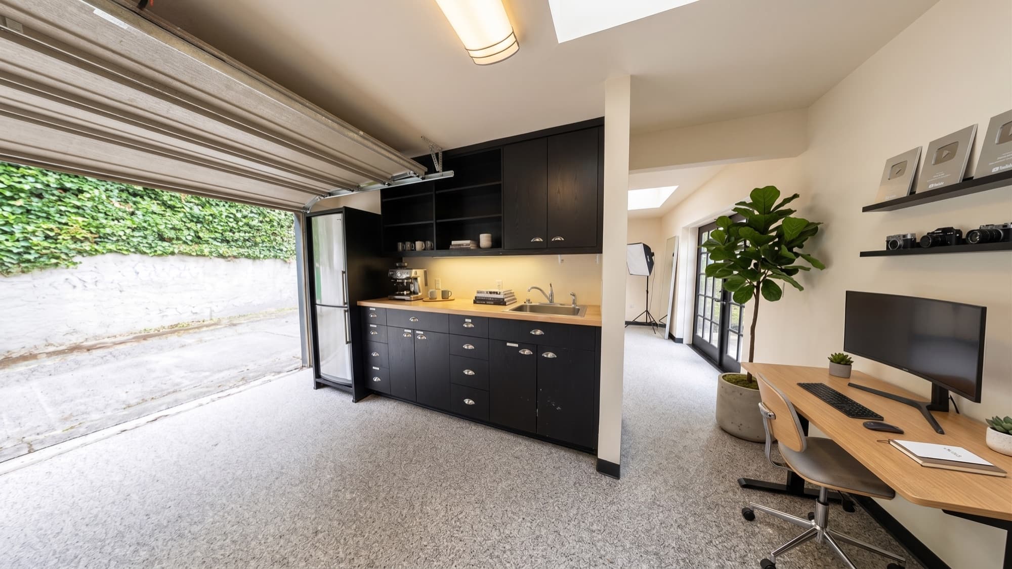 An open-door workshop
